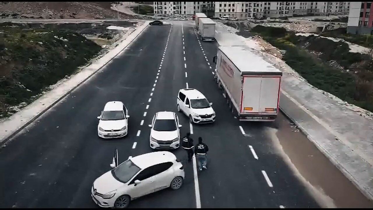 Hatay’da yasaklı madde operasyonu…