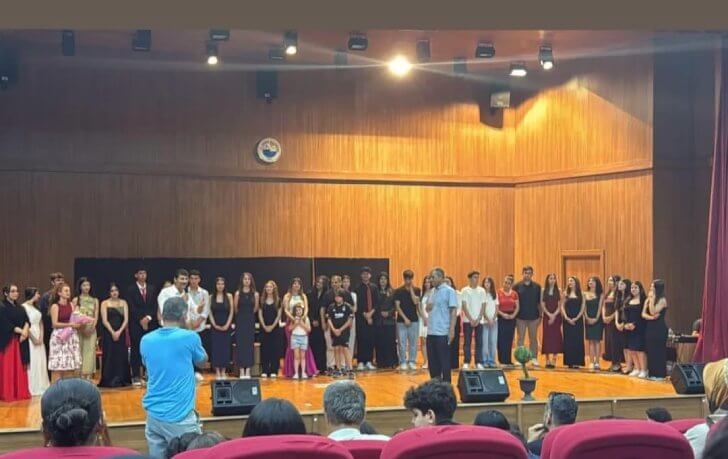 Ayla Naci Uyar Anadolu Lisesi Öğrencilerinden ‘Gerçek Hayat’  Vurgusu