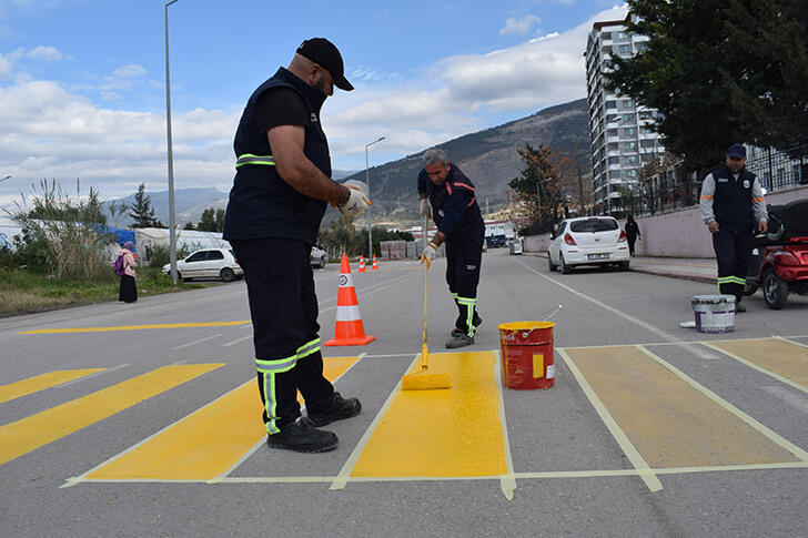 YAYA GEÇİTLERİ VE SİNYALİZASYON SİSTEMLERİ YENİLENİYOR!