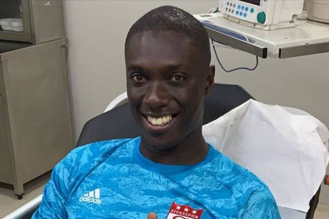 Samassa Taburcu Edildi