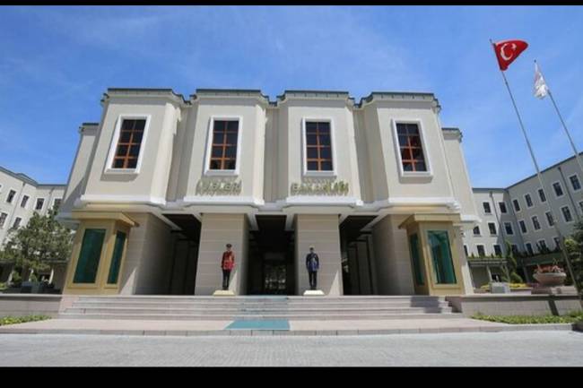 İÇ İŞLERİ BAKANLIĞIN'DAN YILBAŞI GENELGESI