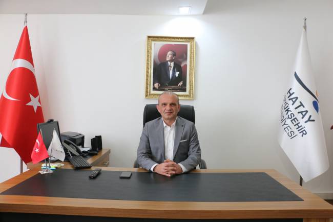 YAVRU KEDİ BICIRIK İÇİN KAYMAKAM VE GENEL SEKRETER YARDIMCISI SEFERBER OLDU HBB İTFAİYESİ’NDEN ÖRNEK DAVRANIŞ