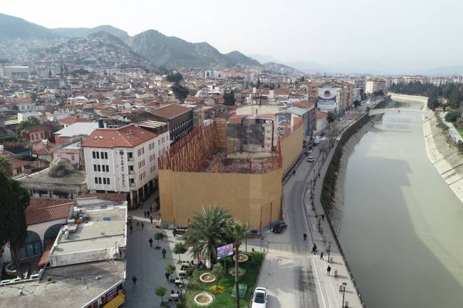 SAVAŞ: ŞEHRİMİZİN TARİHİ VE KÜLTÜREL YAPISINA UYGUN KENT MEYDANI  YAPACAĞIZ KENT MEYDANI ANTAKYA’YA ÇOK YAKIŞACAK