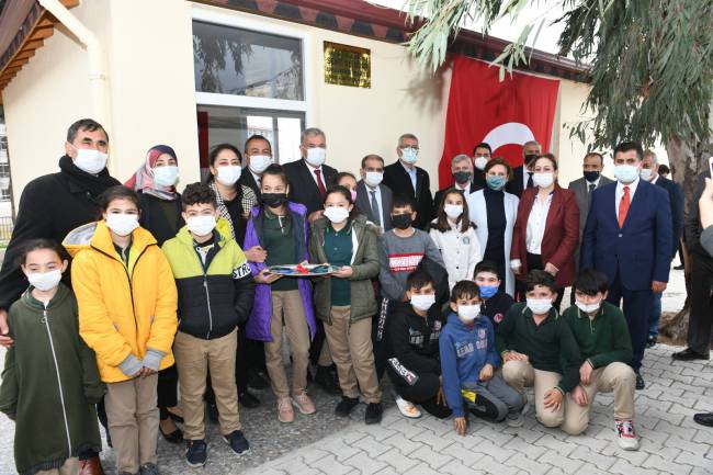 BAŞKAN YILMAZ; “ ŞEHİT ALİ UÇAR ÇOK AMAÇLI SALONUMUZ    ALAHAN MAHALLEMİZE HAYIRLI OLSUN.” 