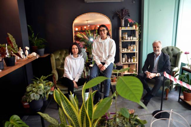 İTSO Başkanı Yılmaz, Genç Girişimci Kırdar Kardeşleri Ziyaret etti