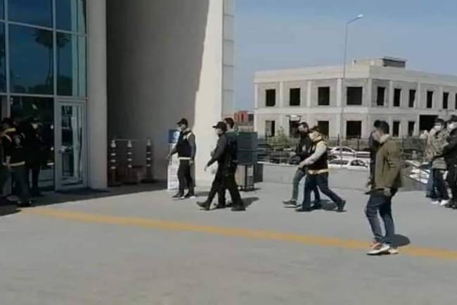 Hatay 'da yakalama kararı bulunan 9 kişiden 7'si tutuklandı. 