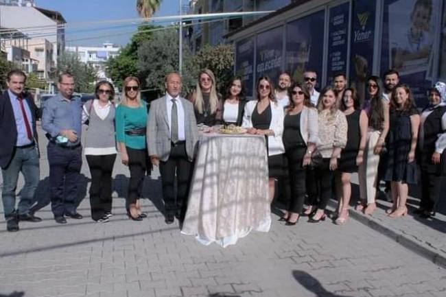 Yener Eğitim Kurumları Eğitime Katkılarıyla Devam Ediyor