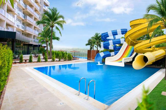 KONFORLU YAŞAMIN TÜM ELEMENTLERİ MERSİN ERDEMLİ’DE BULUŞTU