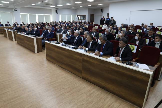 HBB MECLİSİ 2022’NİN İLK TOPLANTISINI YAPTI BAŞKAN SAVAŞ’IN GAZETECİLERE MÜJDESİNE MECLİSTEN DESTEK