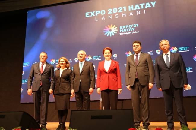 BAŞKENT’TEN EXPO’21 HATAY’A TAM DESTEK MİLET İTTİFAKI TEK YÜREK EXPO’21 HATAY’A BÜYÜK DESTEK ANKARA’DA EXPO 2021 HATAY RÜZGÂRI KEMAL KILIÇDAROĞLU: HATAY ESKİ GÖRKEMLİ GÜNLERİNE DÖNECEK 1 Nisan'da kapılarını tüm dünyaya açmak için gün sayan Expo 2021 Hatay'ın üçüncü tanıtım
