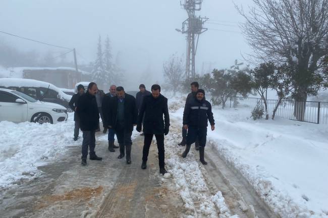 YAYLADAĞI’NDA KARLA MÜCADELE DEVAM EDİYOR