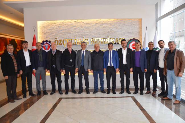 İTSO Yönetiminden Özçelik-İş Sendikası  İskenderun Şube Yönetimine Hayırlı Olsun Ziyareti Güngör; “Tek Amacımız Birlikte Kazanalım, Birlikte Paylaşalım Ama Adaletli Olsun”