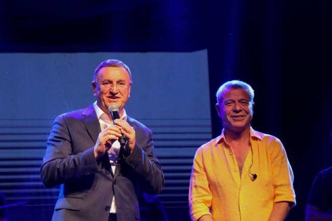 EXPO’DA LEVENT YÜKSEL RÜZGÂRI ESTİ