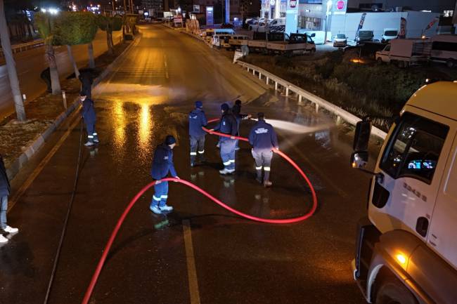 HBB’DE BAYRAM TEMİZLİĞİ   TEMİZLİK ÇALIŞMALARI GECE VE GÜNDÜZ SÜRÜYOR