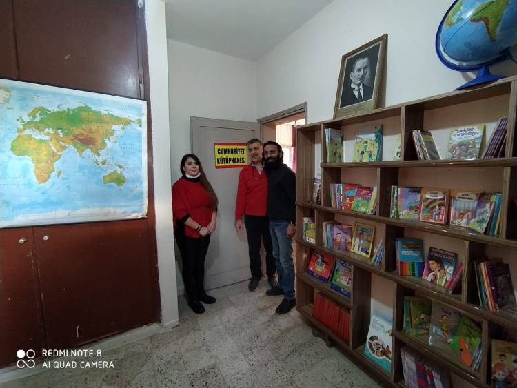  KÖY OKULLARINA “CUMHURİYET KÜTÜPHANESİ” SEFERBERLİĞİ