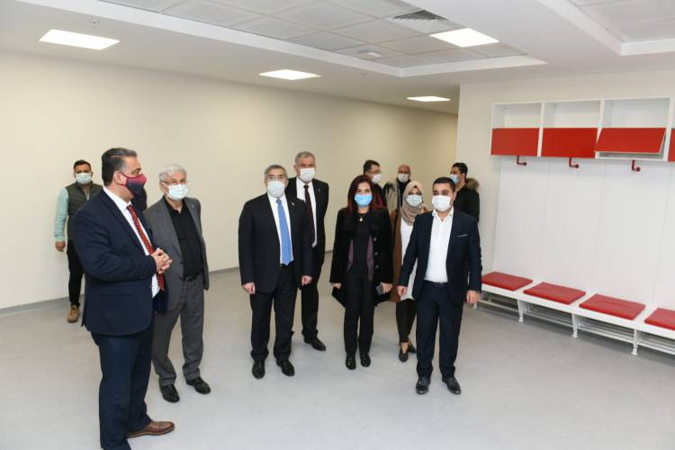 YENİ HATAY STADYUMUNDA ÇALIŞMALAR TAM HIZ SÜRÜYOR BAŞKAN YILMAZ; “ YAPIM AŞAMALARINDA SONA GELİNEN  YENİ HATAY STADYUMU ŞEHRİMİZE HAYIRLI OLSUN.”