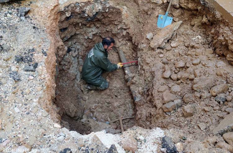 ACİL MÜDAHALE EDİLDİ VE SU KAYBI ÖNLENDİ