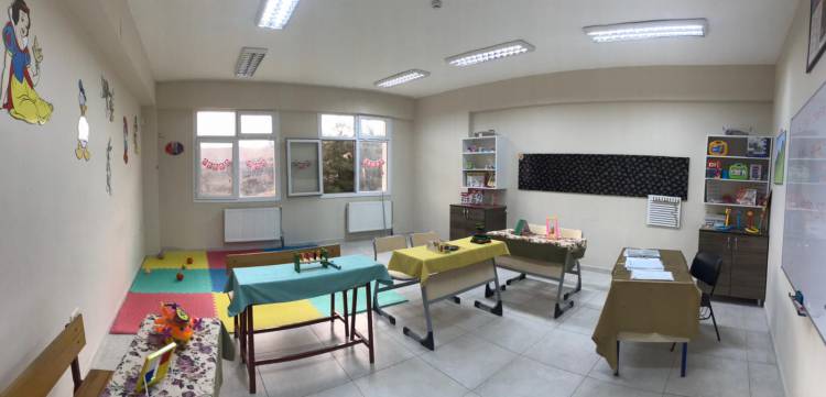 Eğitim gönüllüleri bu kez de "CUMHURİYET ÖZEL EĞİTİM SINIFI" kurdular..