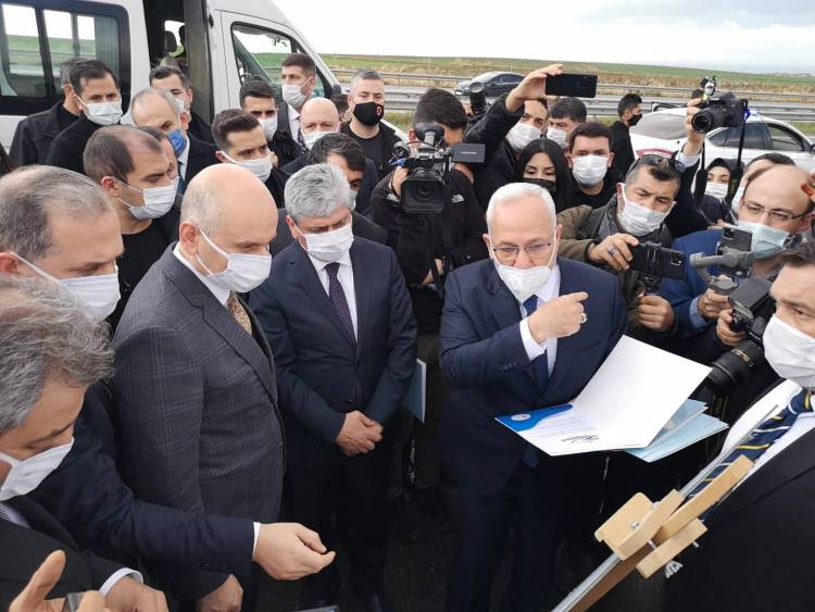 BAKAN KARAİSMAİLOĞLU’NDAN İSKENDERUN BELEDİYESİNİN OTOBAN KAVŞAK DÜZENLEME PROJELERİNE TAM DESTEK