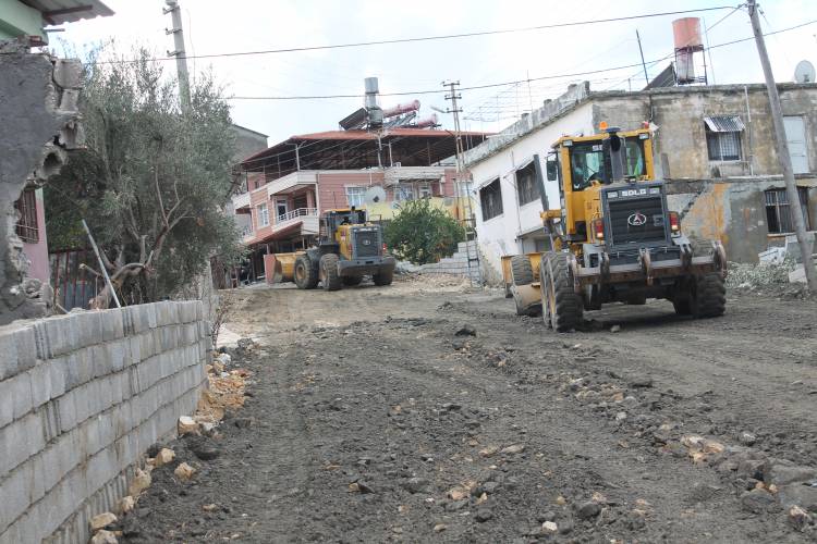 Samandağ Belediyesi Çalışmalarına Hız Kesmeden Devam Ediyor
