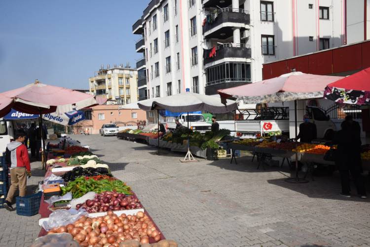 FAKIUŞAĞI SEMT PAZARI YENİ YERİNDE FAALİYETE GEÇTİ