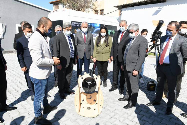 ANTAKYA BELEDİYESİ BİLİM MERKEZİNDE İNCELEMELER