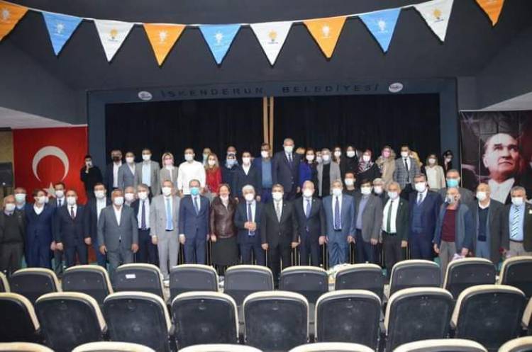 HATAY AK PARTİ İL BAŞKANI ADEM YEŞİLDAL İSKENDERUNDA PARTİ TEŞKİLATIYLA BİR ARAYA GELDİ 