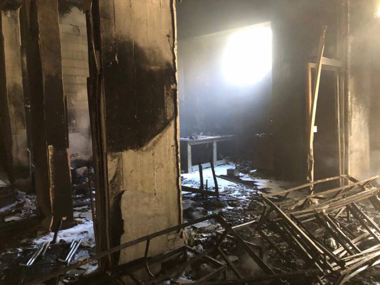 DEPODAKİ YANGINA HBB İTFAİYESİNDEN ANINDA MÜDAHALE SAMANDAĞ’DAKİ YANGIN HBB İTFAİYE EKİPLERİ TARAFINDAN SÖNDÜRÜLDÜ