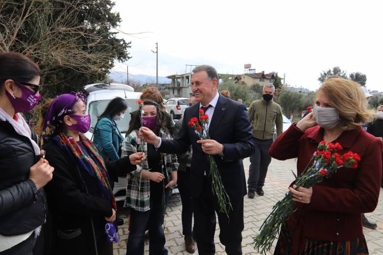 DÜNYA KADINLAR GÜNÜ’NDE ANLAMLI AÇILIŞ KADIN DAYANIŞMA MERKEZİNİN AÇILIŞI GERÇEKLEŞTİ
