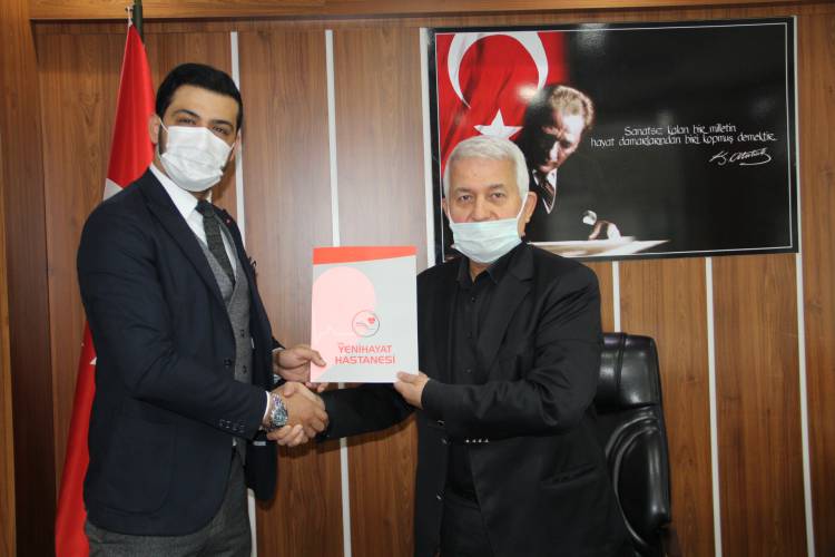 YENİ HAYAT HASTANESİ DÖRTYOL ESNAFININ YANINDA