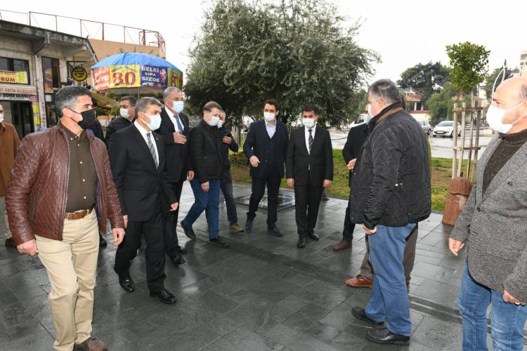 AK Parti İl Başkanı Adem Yeşildal ve Antakya Belediye Başkanı İzzettin Yılmaz    Köprübaşı ve Saray Caddesi Esnafını Ziyaret Ettiler 