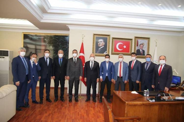 -MEB BAKAN YARDIMCISI ÖZER’DEN BAŞKAN FATİH TOSYALI’YA ZİYARET