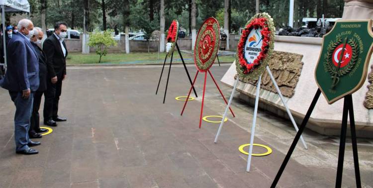 ŞEHİTLERİMİZİN MANEVİ HUZURUNDAYIZ