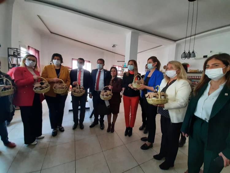 CHP Kadın Kolları Genel Başkanı Aylin Nazlıaka:”Samandağ Belediyesi Örnek Bir Belediye”