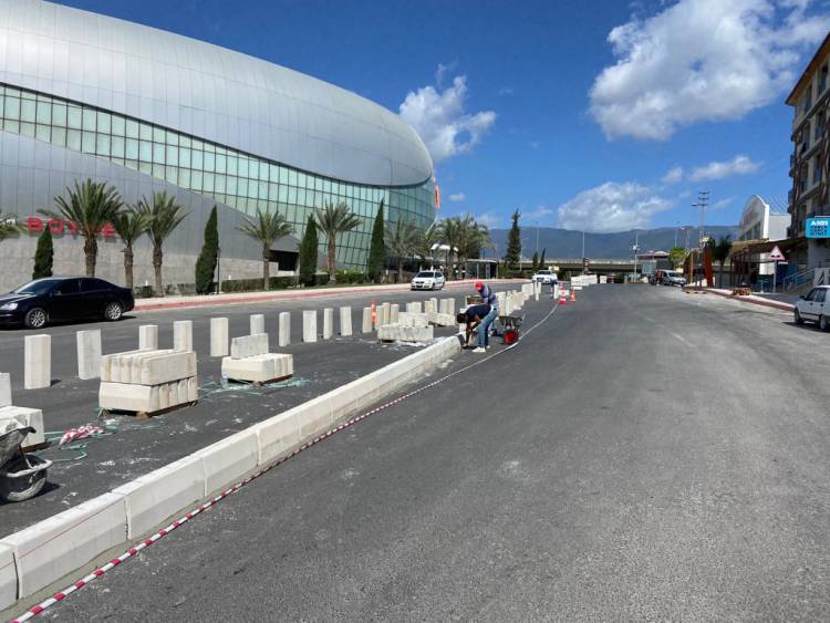 ŞÜKRÜ BALCI CADDESİ YENİ GÖRÜNÜMÜNE KAVUŞUYOR