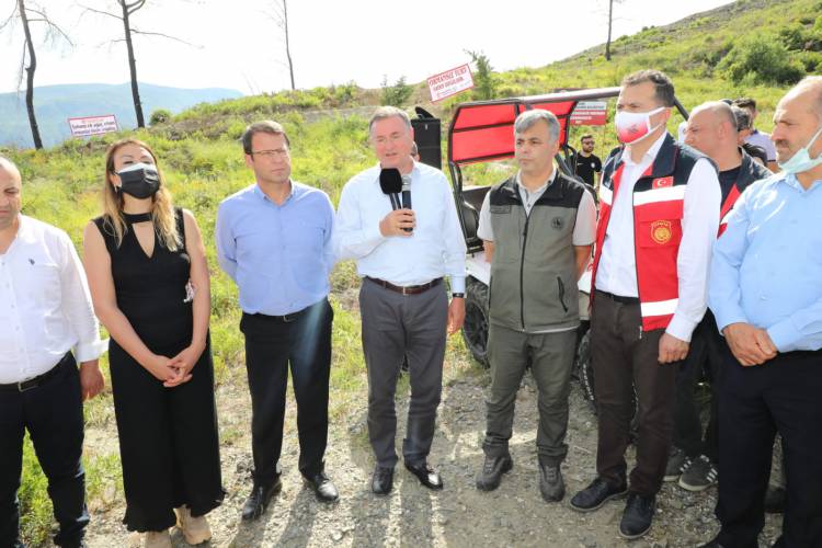 HBB FİDAN DİKİMİ ETKİNLİĞİ GERÇEKLEŞTİRDİ  FİDANLAR YANGIN YARALARINA MERHEM OLACAK  YANGIN SONRASI TAHRİP OLAN BÖLGEDE FİDANLAR TOPRAKLA BULUŞTURULDU