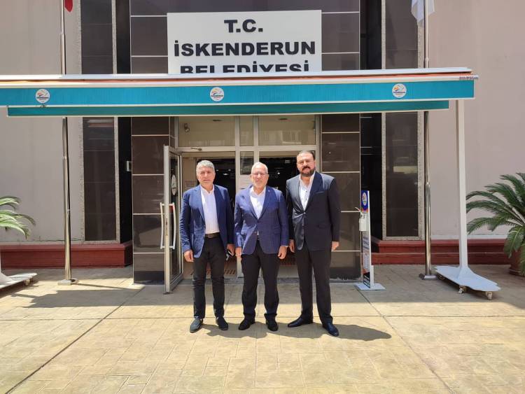 KIRIKHAN BELEDİYE BAŞKANI YAVUZ BAŞKAN FATİH TOSYALI’YI ZİYARET ETTİ