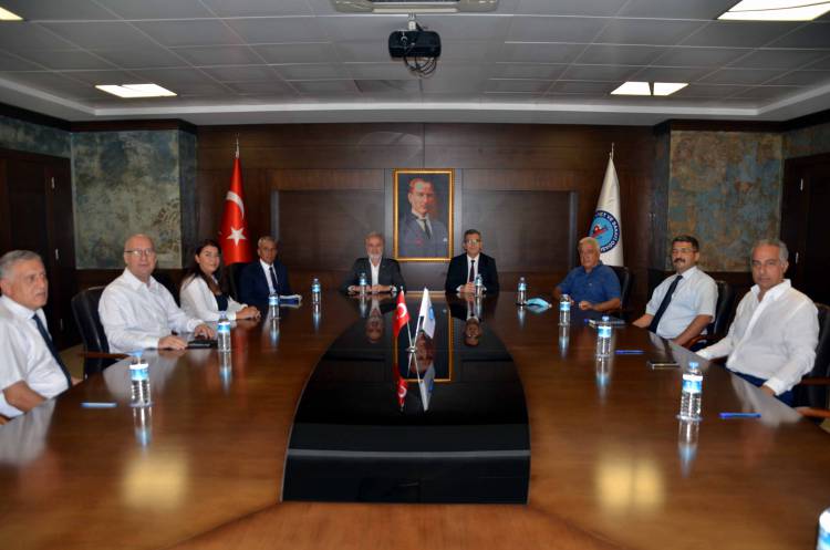 Hatay Vergi Dairesi Başkanı Müsevitoğlu ve Vergi  Dairesi Müdürlerinden İTSO’ya Ziyaret