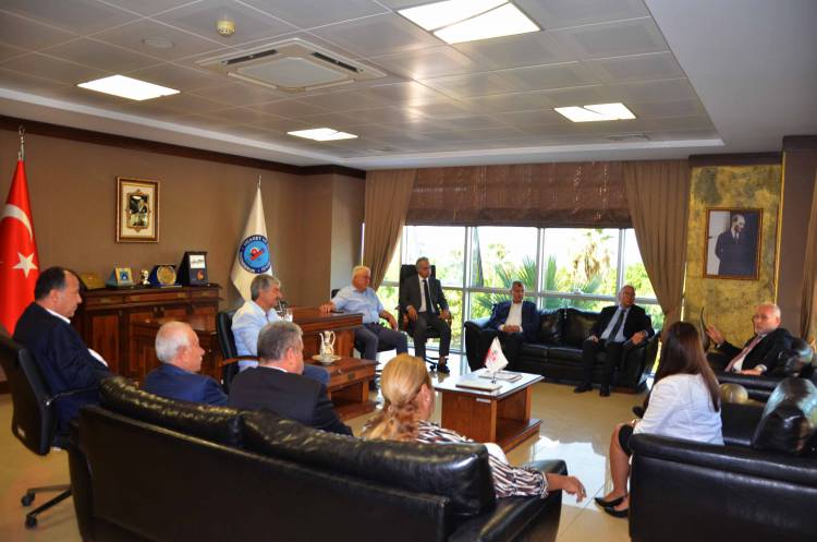 İskenderun Belediye Başkanı Fatih Tosyalı İTSO’yu Ziyaret Etti “İskenderun İçin El Birliği ile Hareket Ediyoruz”