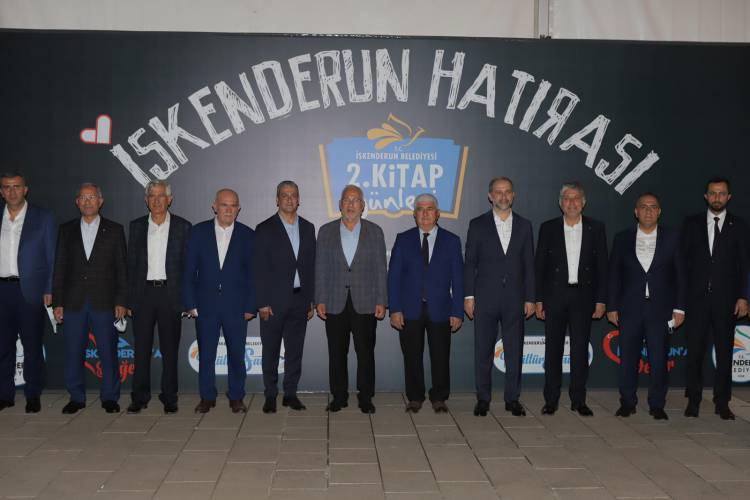İSKENDERUN 2. KİTAP GÜNLERİNİN RESMİ AÇILIŞI GERÇEKLEŞTİRİLDİ