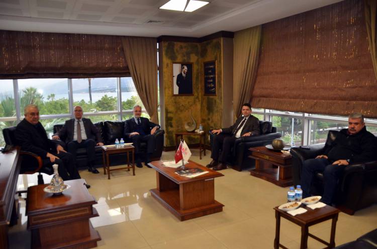 Arsuz Kaymakamı Hacı Hasan Gökpınar İTSO’yu Ziyaret Etti “Gündemdeki Ekonomik Konular İstişare Edildi”