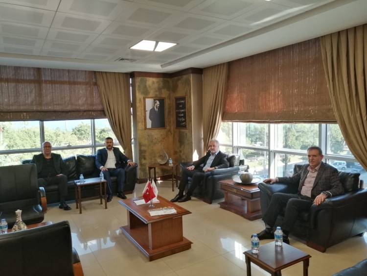 Zeybek Asansörleri Firma Sahibi Gökhan Zeybek İTSO’yu Ziyaret Etti