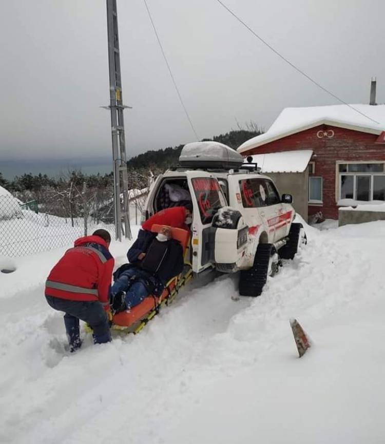 DEVLET MİLLETİNİN YANINDA