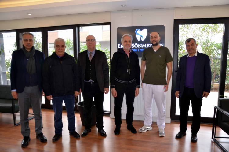 İTSO Yönetiminden Uzman Diş Hekimi Emre Sönmezateş’e Hayırlı Olsun Ziyaret