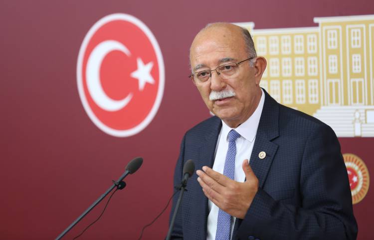 Sn.İsmail Koncuk'un basın açıklaması ADANA 2022 YILI YATIRIM PROGRAMINDAN UMDUĞUNU BULAMADI.!