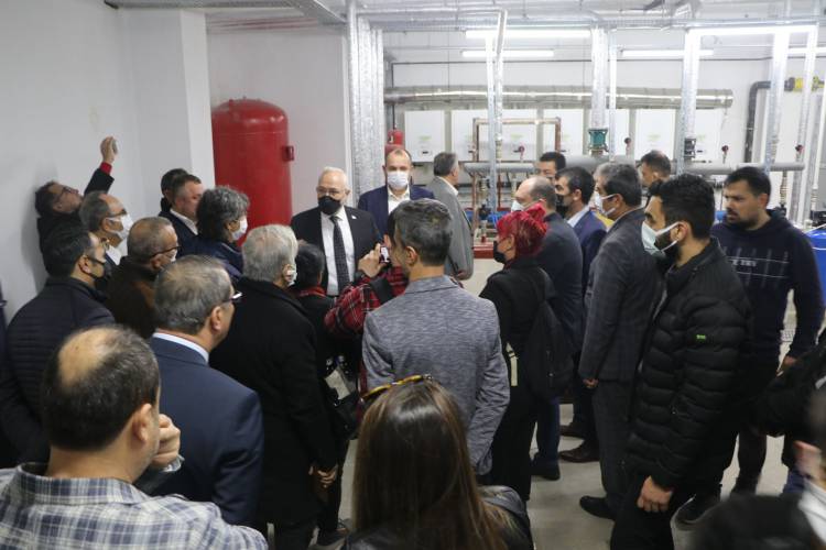 BAŞKAN TOSYALI: YARI OLİMPİK YÜZME HAVUZU PROJESİ TAMAMLANDI