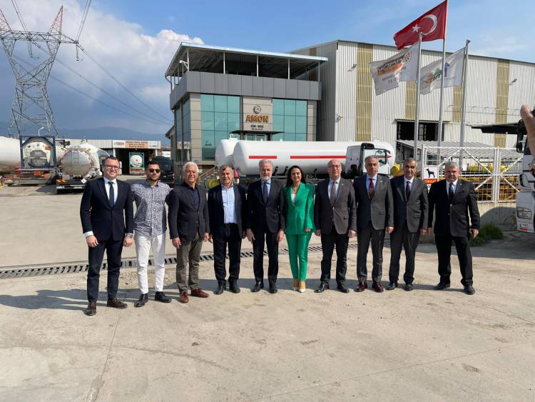 İTSO Yönetiminden Amon Kimya Makine Sanayi Şirketine Ziyaret