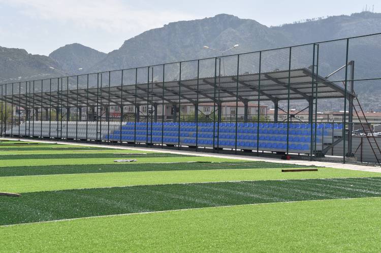 "BAŞKAN YILMAZ'DAN GENÇLERE YENİ SPOR TESİSİ" 