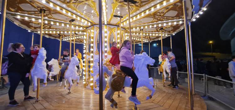 EXPO ALANLARININ GECESİ AYRI GÜNDÜZÜ AYRI GÜZEL