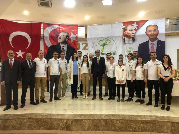 DEFNE BELEDİYESİNDEN ANLAMLI TURNUVA İBRAHİM GÜZEL: DARISI DAHA GÜZEL TURNUVALARA